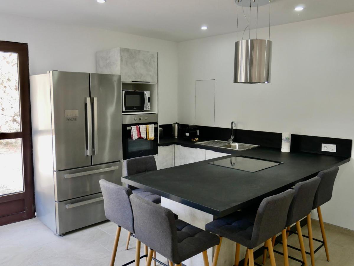 Отель Port Pin - Coliving - Mas Des Sous Bois Ventabren Экстерьер фото